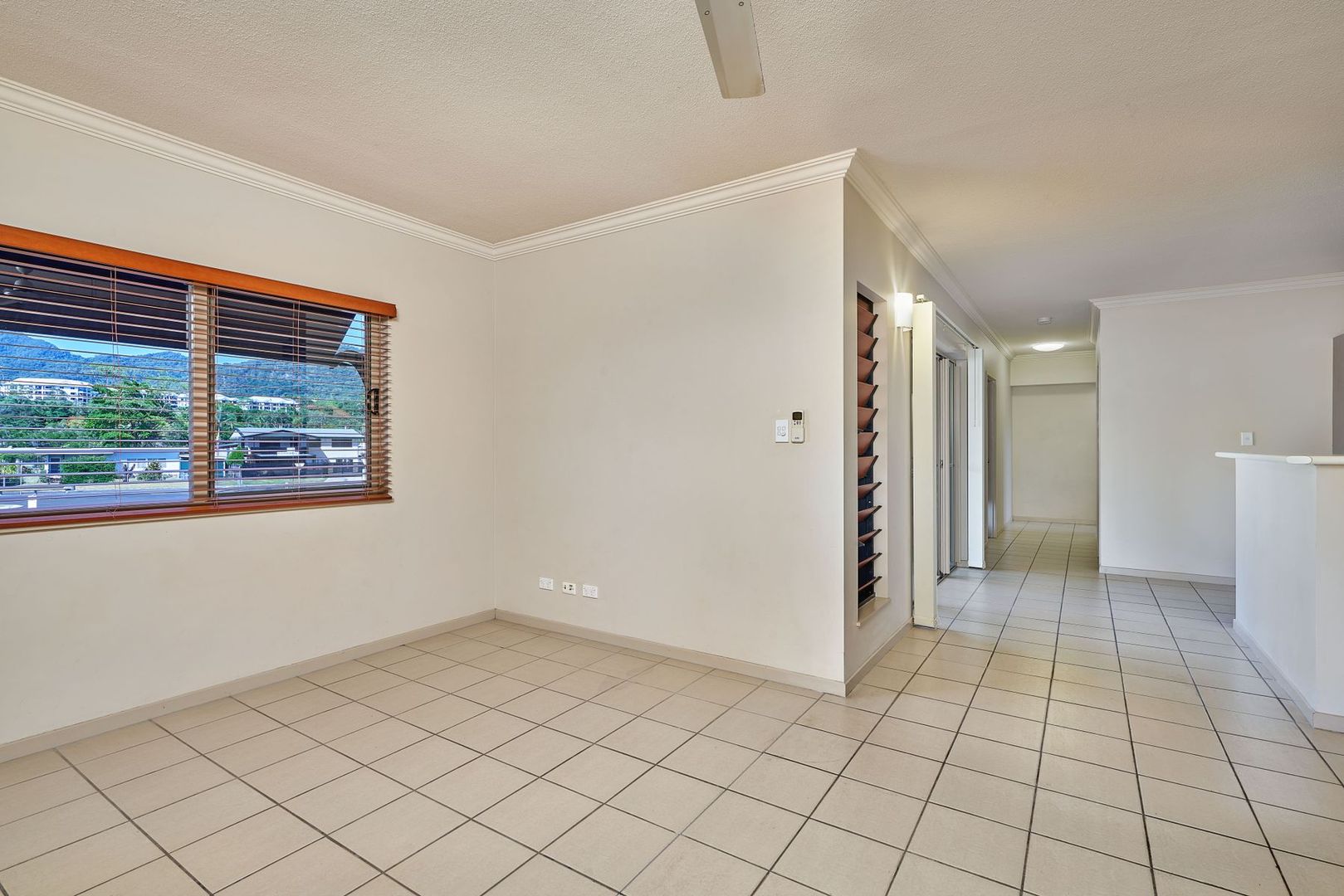 202/22-24 Ward Street, Mooroobool QLD 4870, Image 2