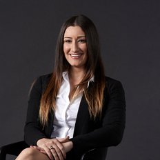 Stephanie Traycevska, Sales representative