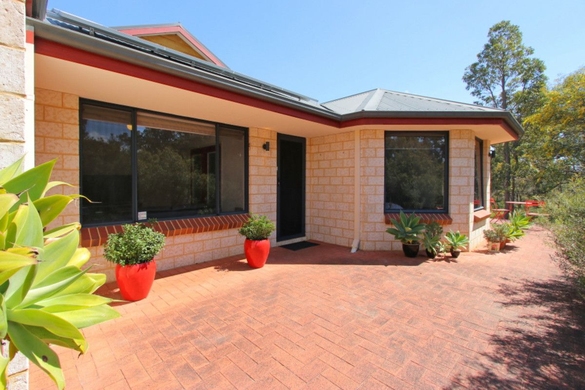 241 Vines Avenue, The Vines WA 6069, Image 2