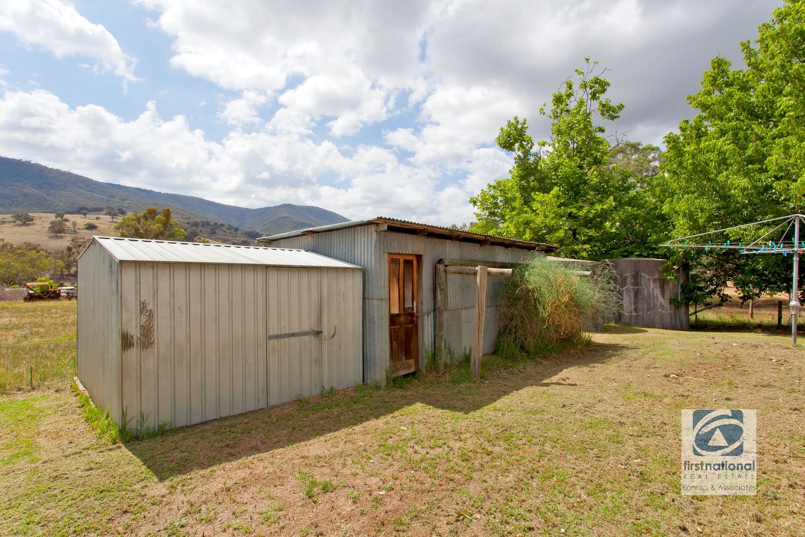 825 Sandy Creek Road, Sandy Creek VIC 3695, Image 1