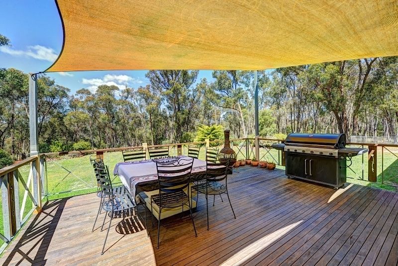 2 McCartys Lane, BUNINYONG VIC 3357, Image 2