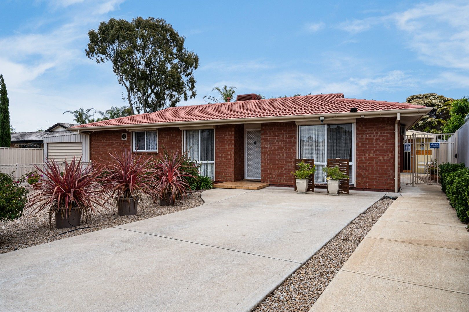 11 Henderson Avenue, Pooraka SA 5095, Image 0