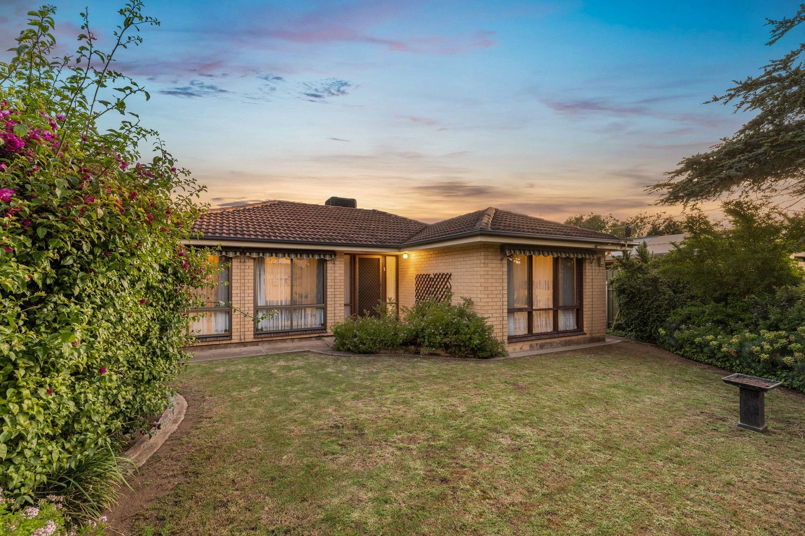 17 Beacon Crescent, Seaford SA 5169, Image 0