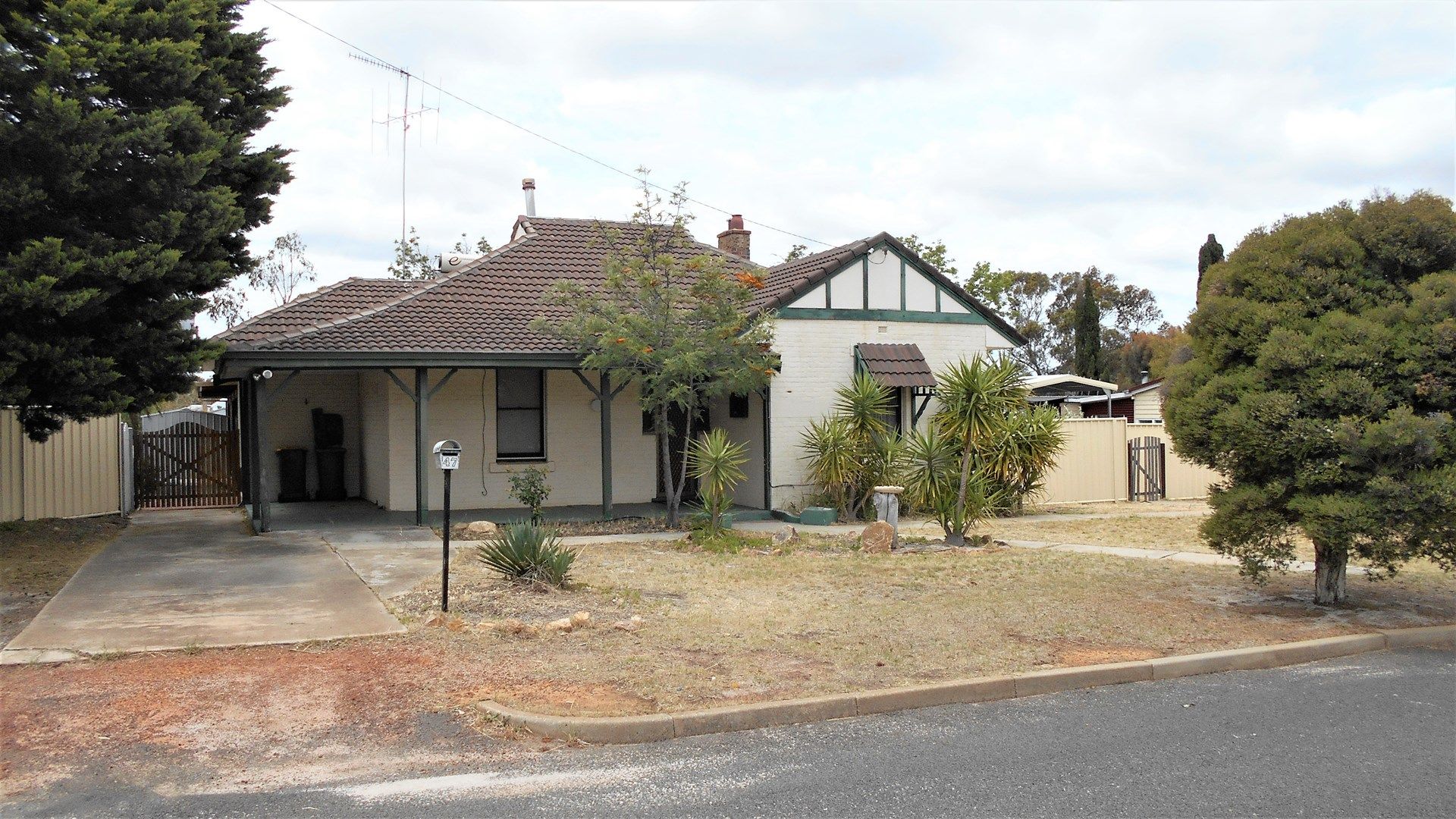 47 Bokarup Street, Katanning WA 6317, Image 0