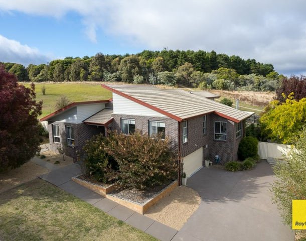 8 Keeffe Place, Bungendore NSW 2621