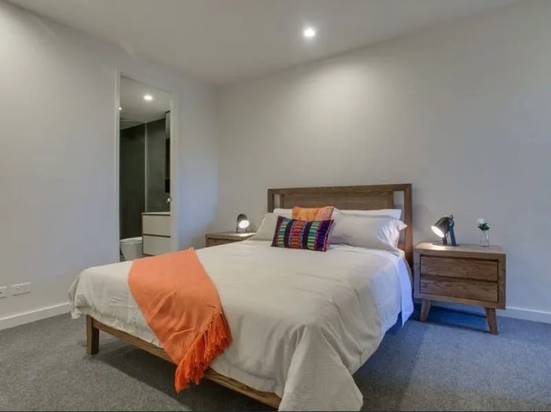Fully Furnished Designer Living in the Heart of Caulfield North - View 5