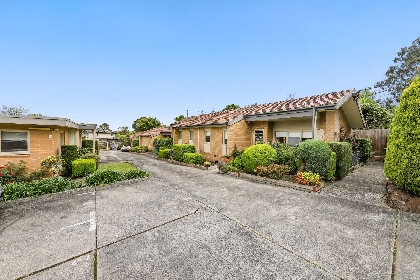 5/10 Yarraduct Place South, Croydon VIC 3136, Image 2