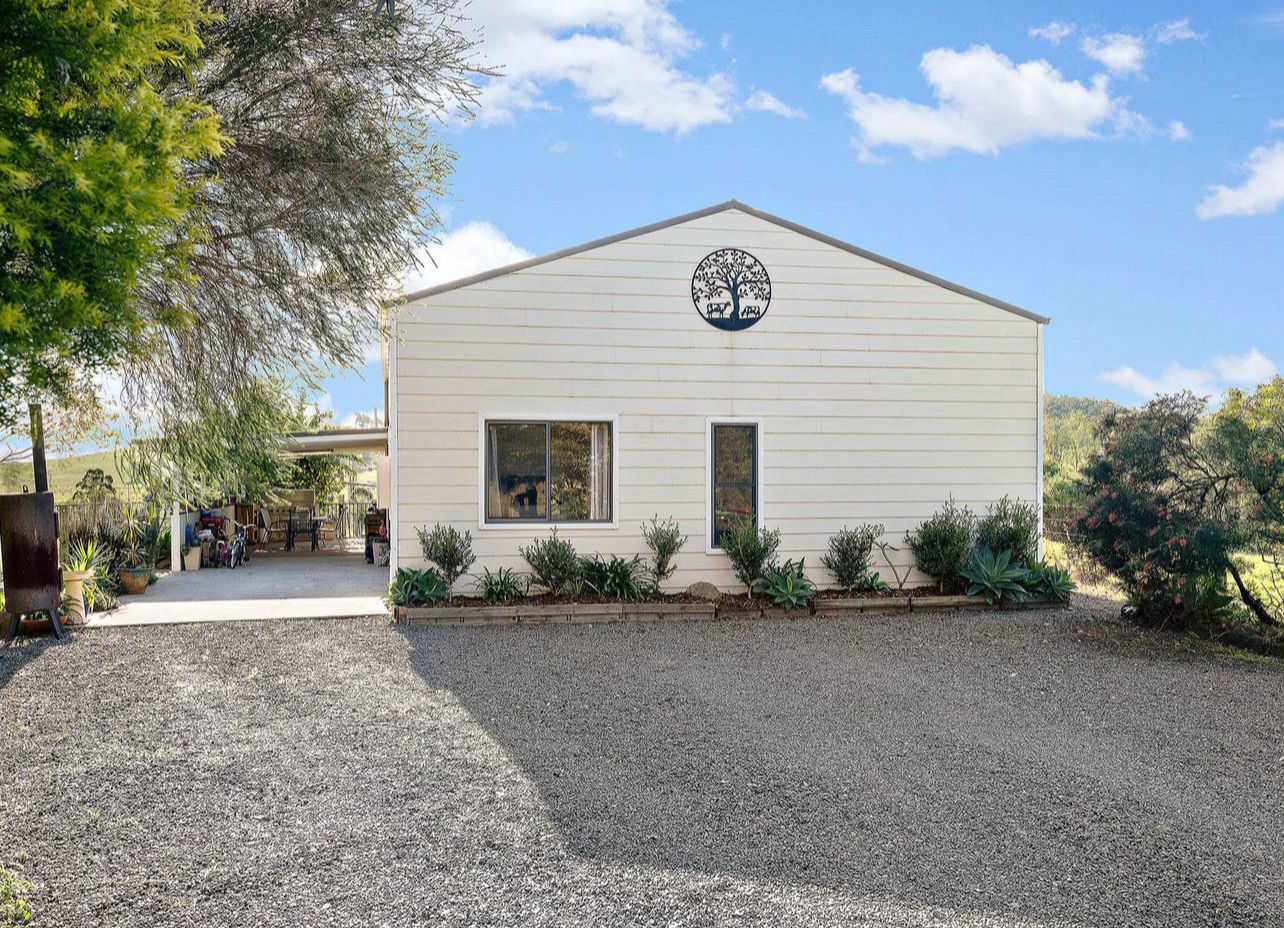 3 bedrooms House in 2/13 Aberglasslyn Lane ABERGLASSLYN NSW, 2320