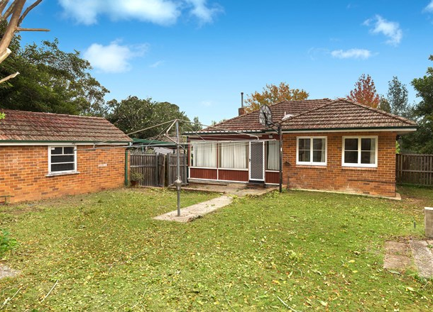 9 Warrimoo Avenue, St Ives NSW 2075