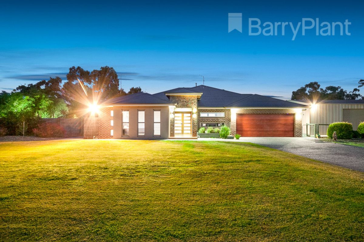 33 Bunjil Drive, Drouin VIC 3818, Image 0