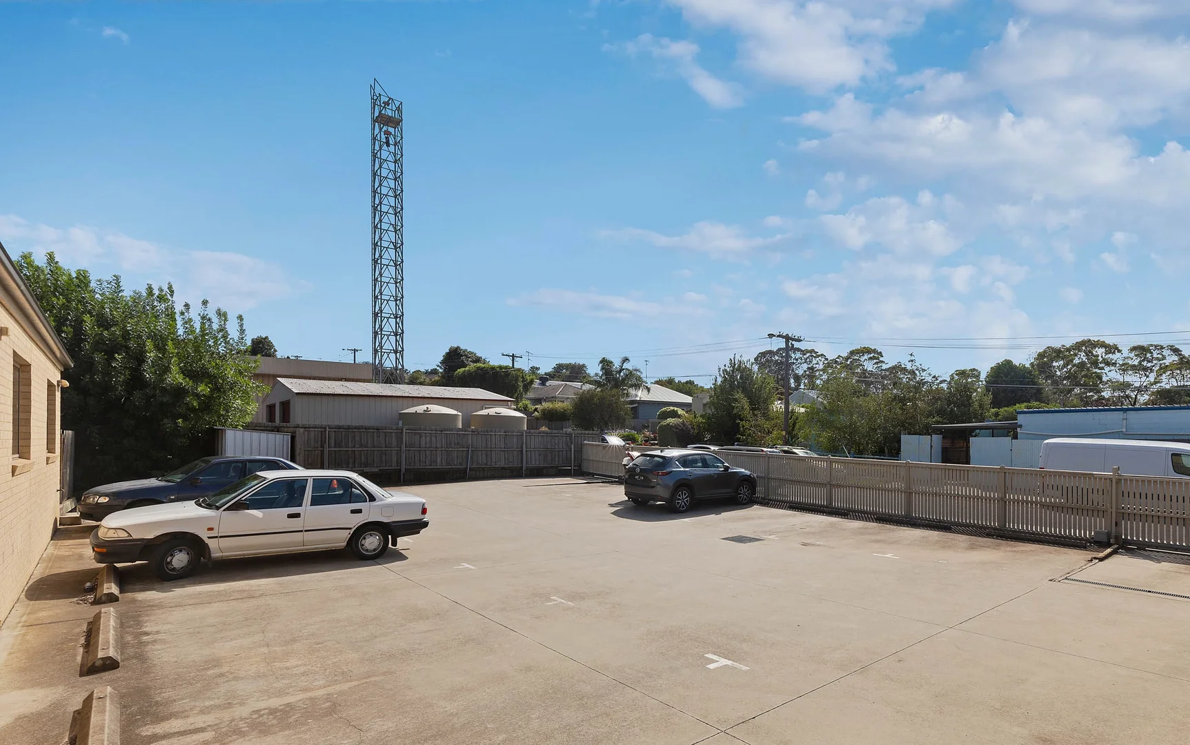 Additional image 11 of 4 North Valley Road, Highton VIC 3216