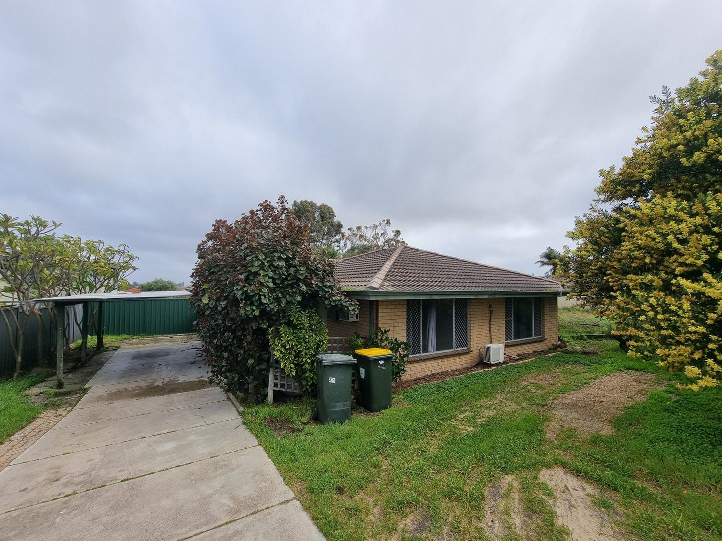 3 bedrooms House in 71 Casserley Avenue GIRRAWHEEN WA, 6064