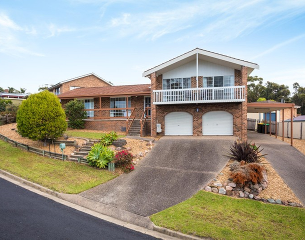 11 Stafford Crescent, Tathra NSW 2550