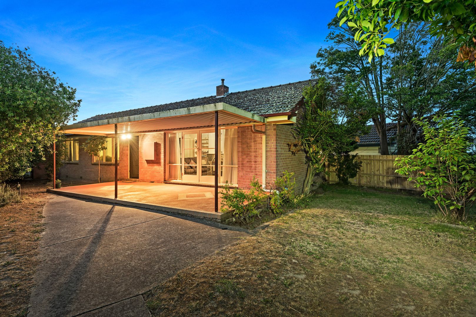 24 Crow Street, Burwood East VIC 3151, Image 1