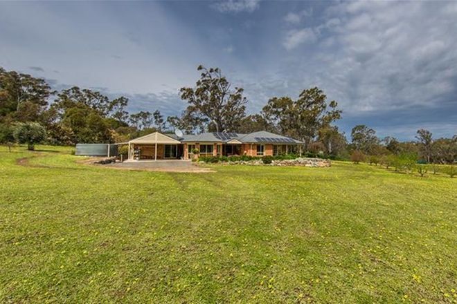 Picture of 43 Rushlea Road, EDEN VALLEY SA 5235