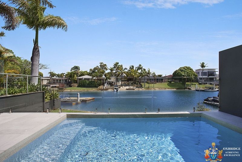 1/16 Sheridan Park Avenue, Broadbeach Waters QLD 4218, Image 2