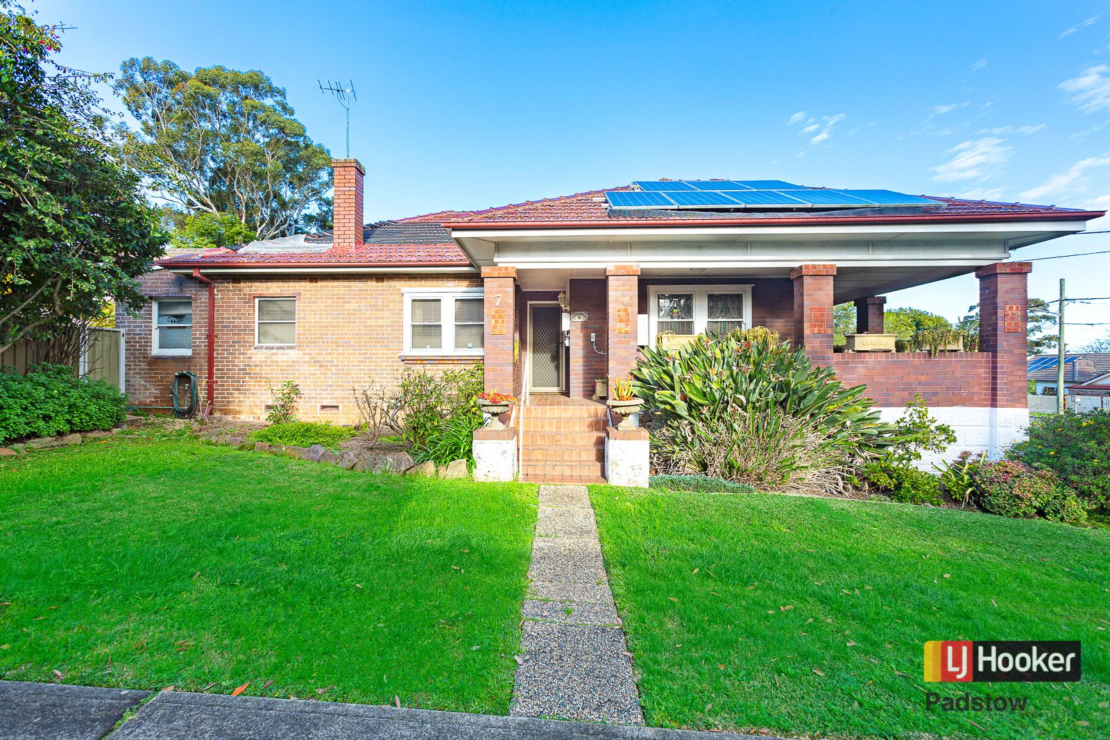 7 Wilberforce Road, Revesby NSW 2212, Image 0