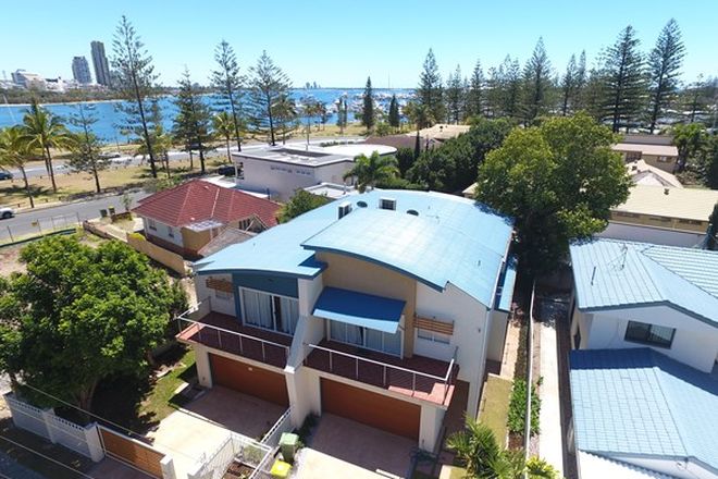 Picture of 2/25 Montgomery Avenue, MAIN BEACH QLD 4217