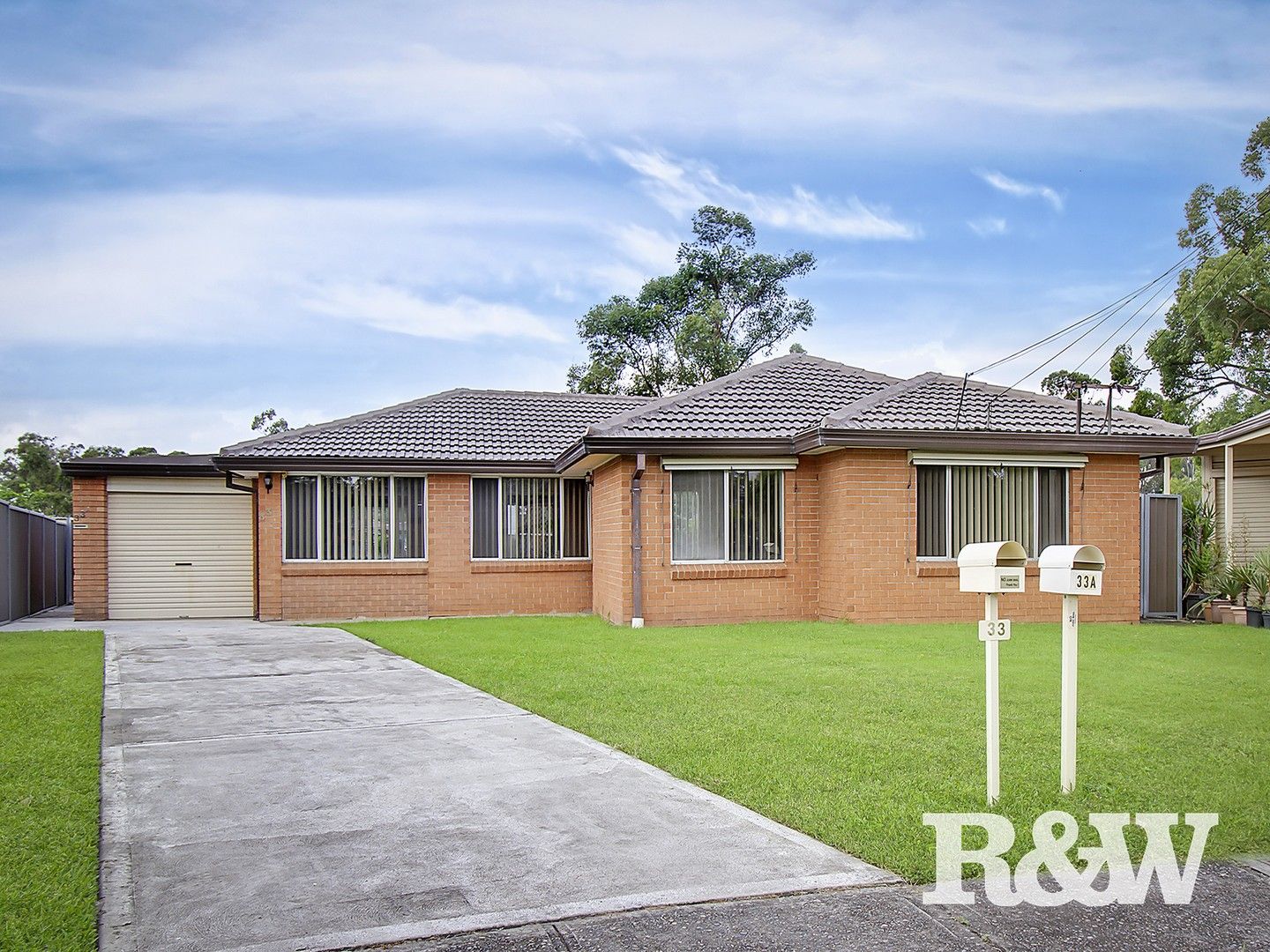 4 bedrooms House in 33 Polaris Place ROOTY HILL NSW, 2766