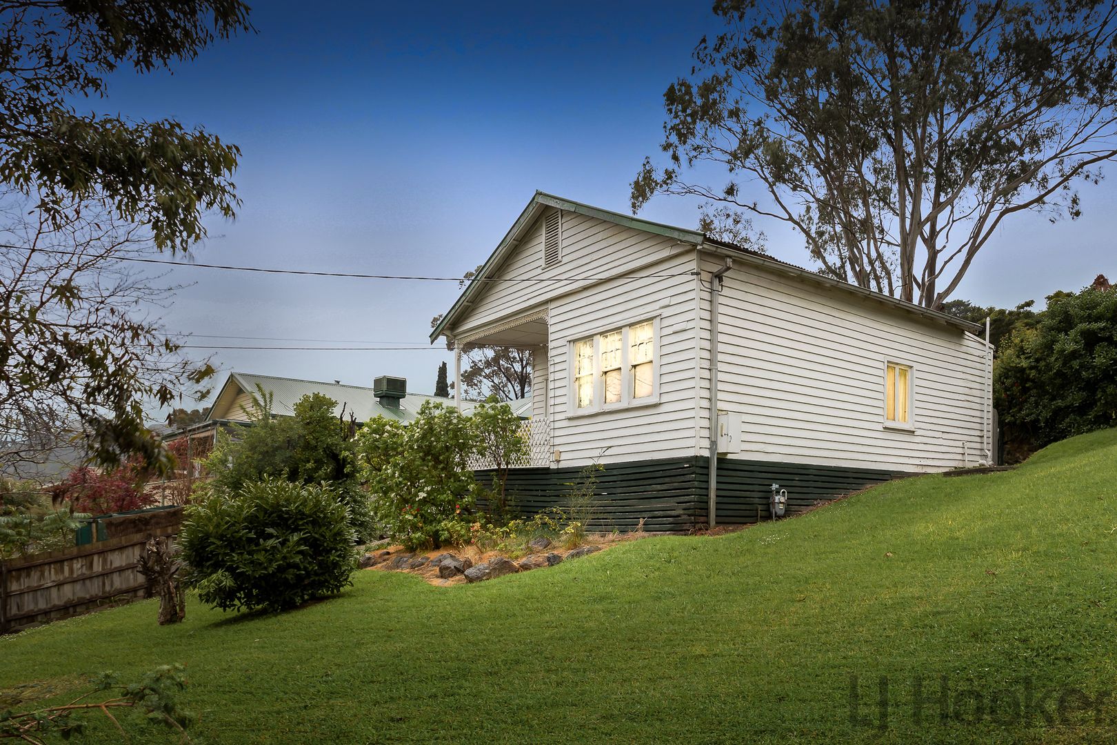 15 Schneider Street, Ferntree Gully VIC 3156, Image 1