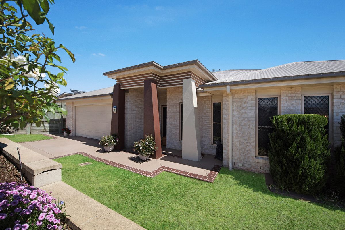 9 Ibis Crescent, Highfields QLD 4352, Image 0