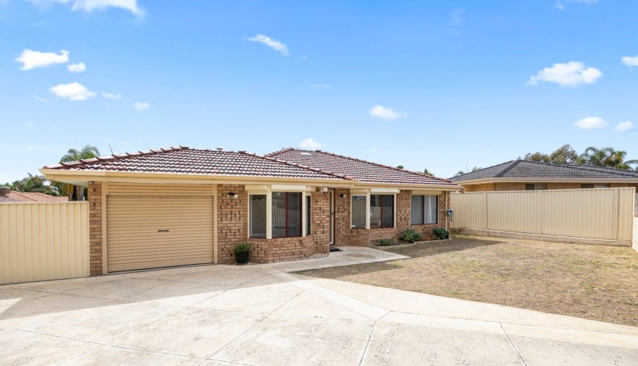 11 Monstera Court, Alexander Heights WA 6064, Image 2