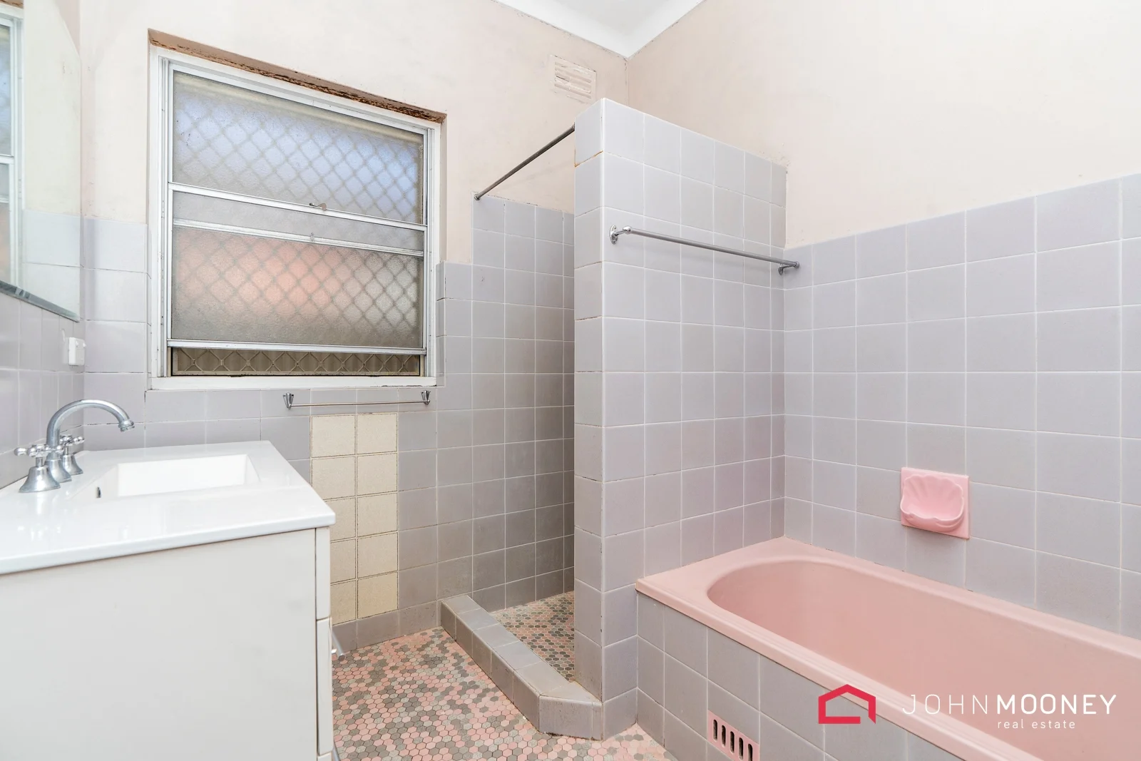 Additional image 13 of 2 Croaker Street, Turvey Park NSW 2650