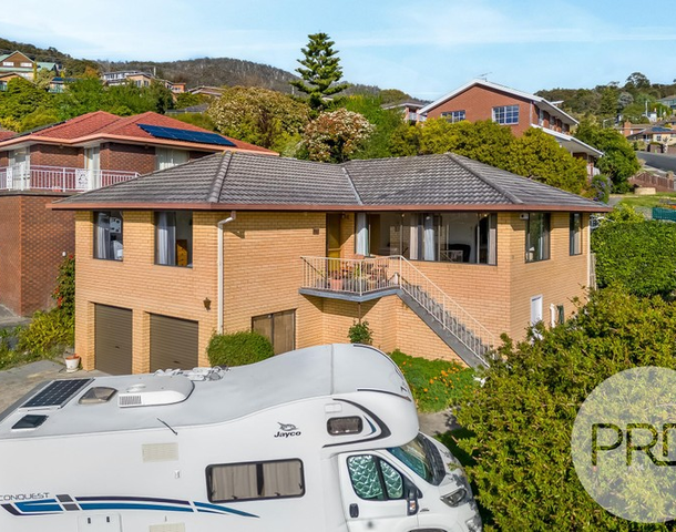 11 Kilander Crescent, Berriedale TAS 7011