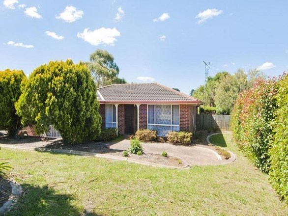 2 Reeyana Place, Moss Vale NSW 2577