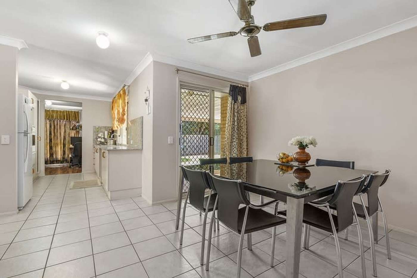 6 Meriden Place, Boondall QLD 4034, Image 2