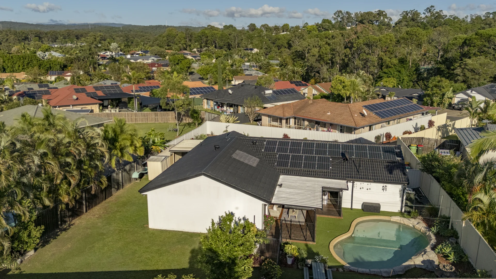 Additional image 17 of 23 Enderbury Crescent, Pacific Pines QLD 4211