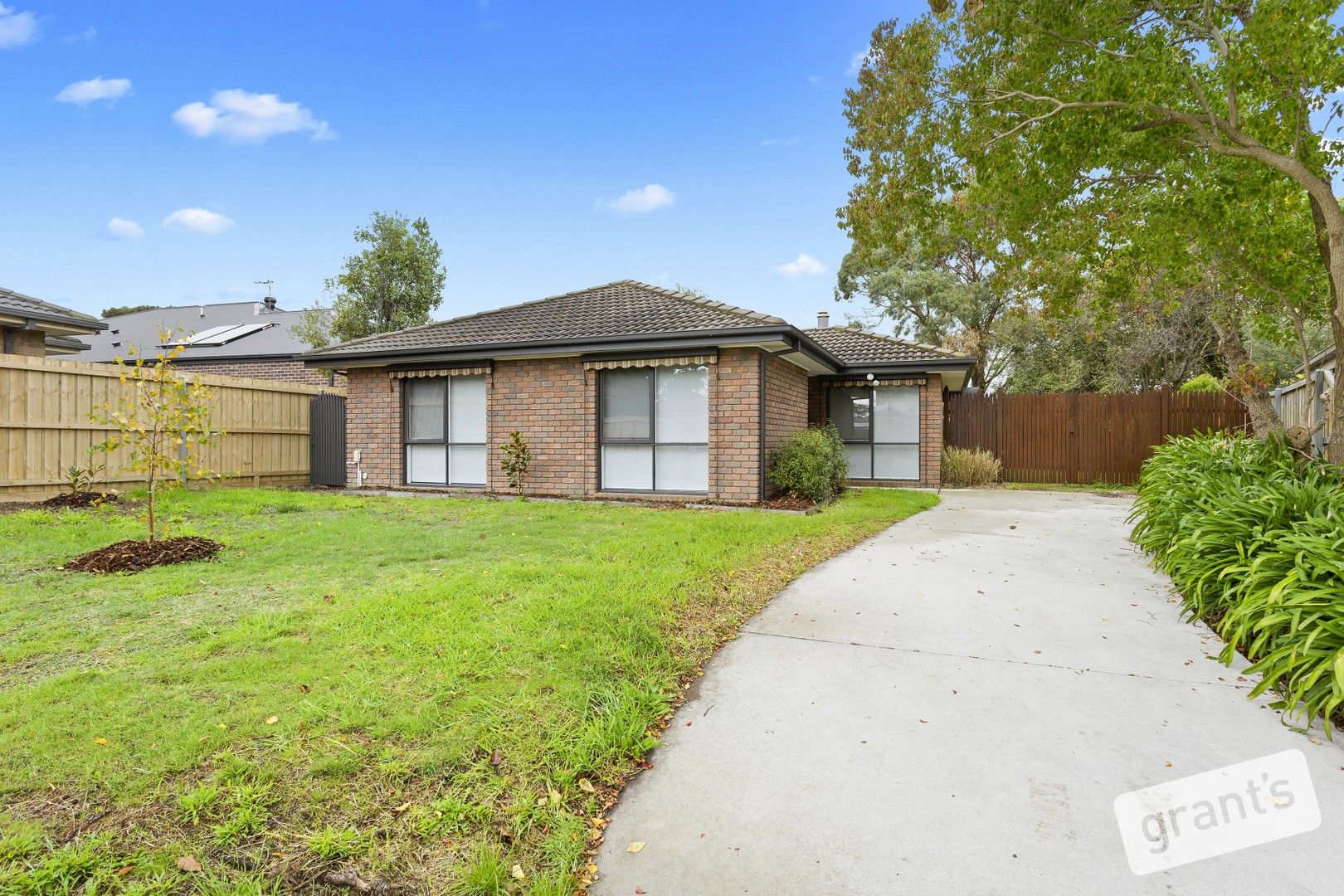 3 bedrooms House in 1 Redwood Court NARRE WARREN VIC, 3805