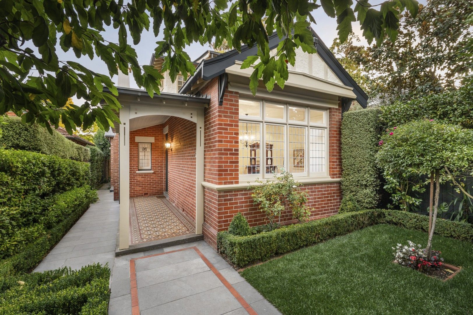 46 Broadway, Camberwell VIC 3124 House For Rent 1,550 Domain