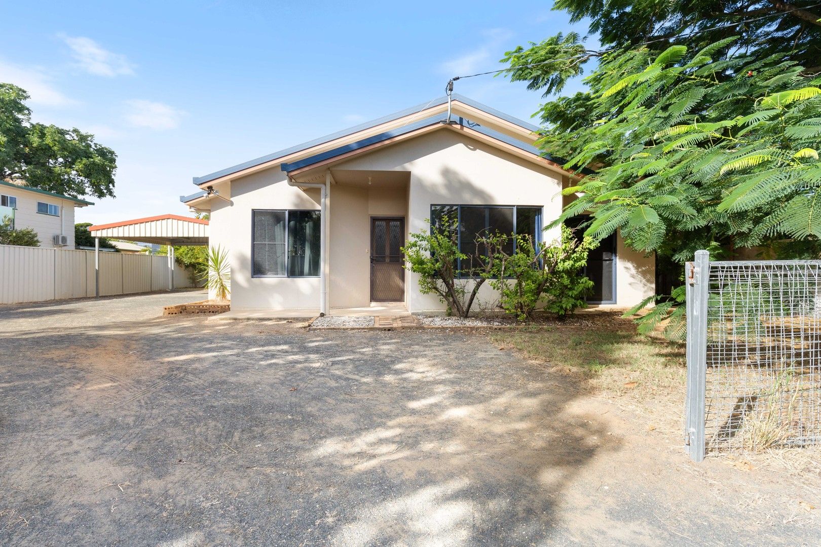 6 Carbeen Place, Emerald QLD 4720, Image 0