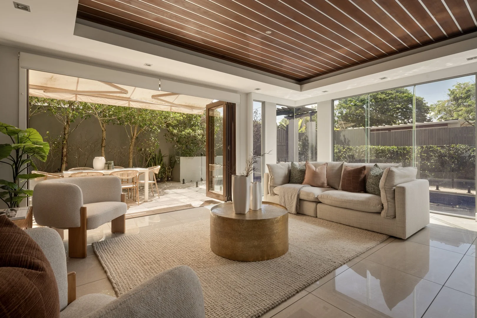 8 Beaufort Lane, Clayfield QLD 4011