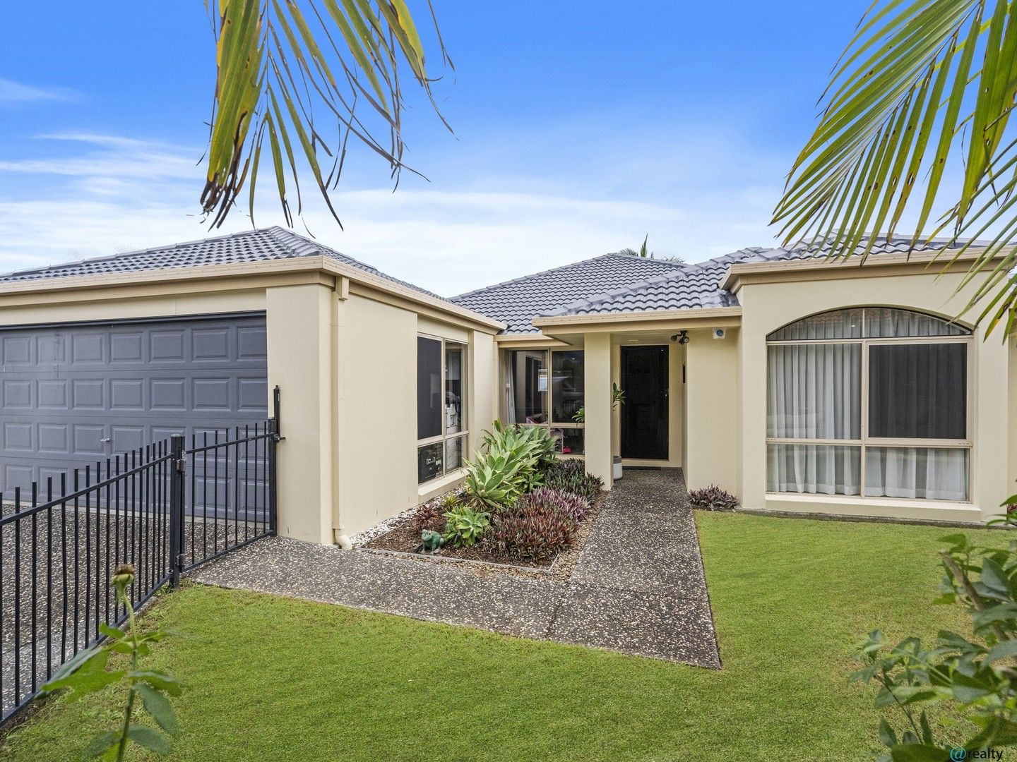 4 bedrooms House in 31 Ransom Place WAKERLEY QLD, 4154