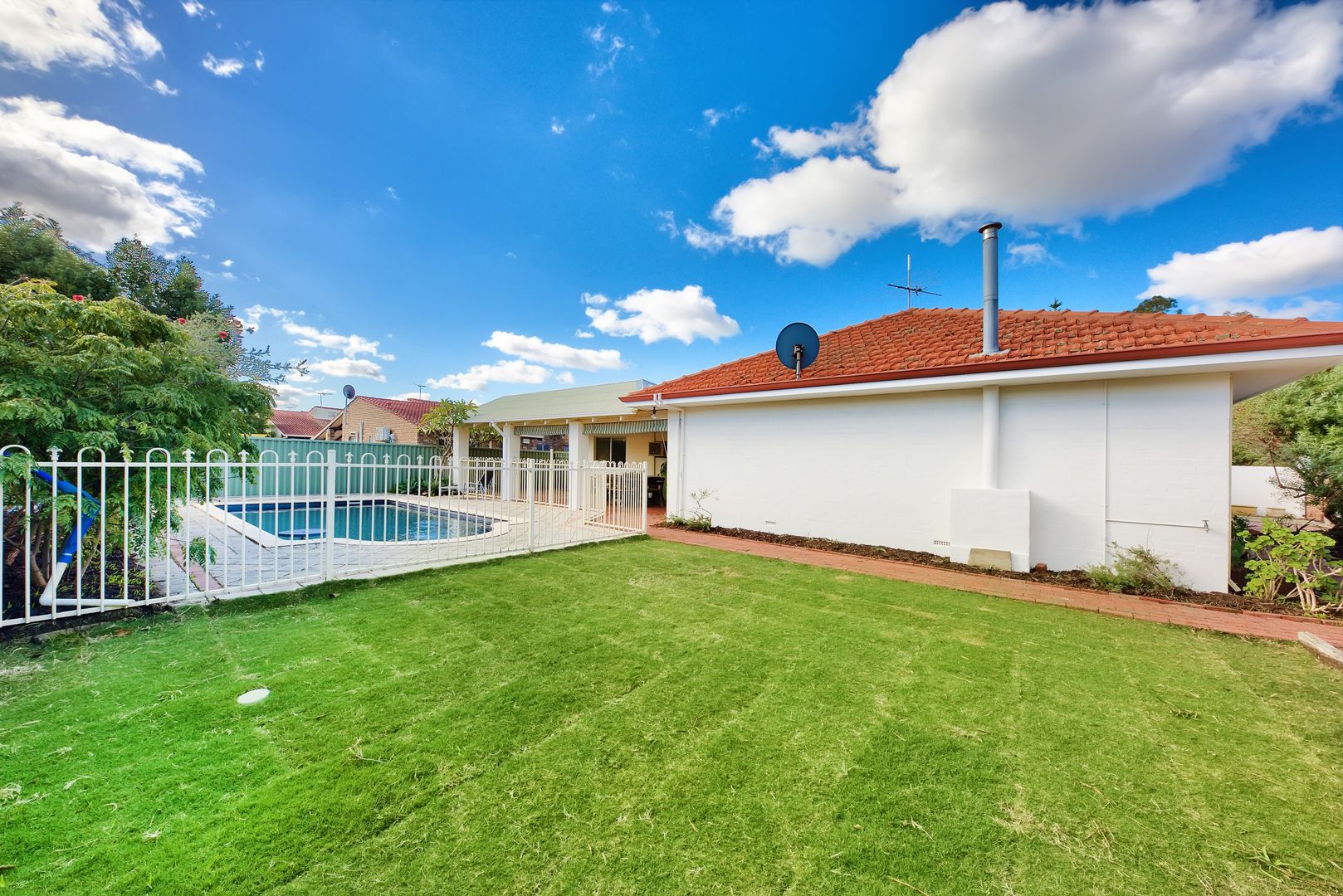 11 Clarice Avenue, Yokine WA 6060, Image 1