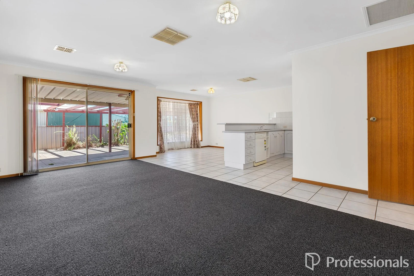 Additional image 16 of 18 Sedgemoor Road, Craigmore SA 5114