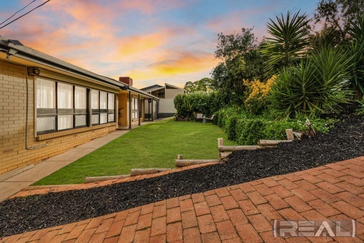 51 Flinders Drive, Valley View SA 5093, Image 2