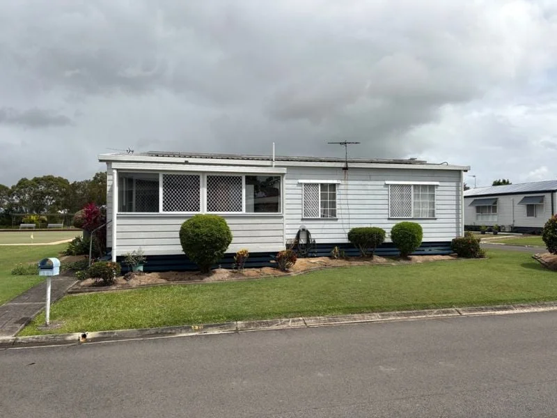 29/14 Ibis Boulevard, Eli Waters QLD 4655