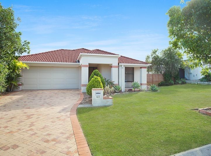 4 bedrooms House in 40 Gannet Circuit NORTH LAKES QLD, 4509