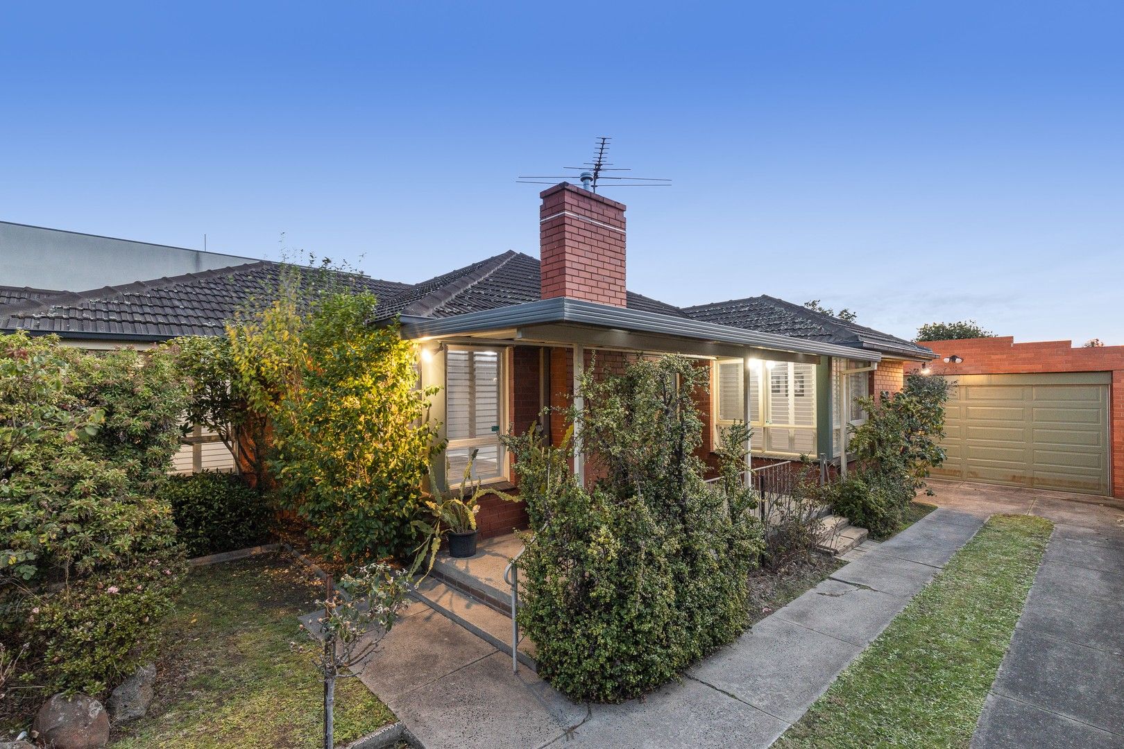 21 Einstein Avenue, Mulgrave VIC 3170, Image 0