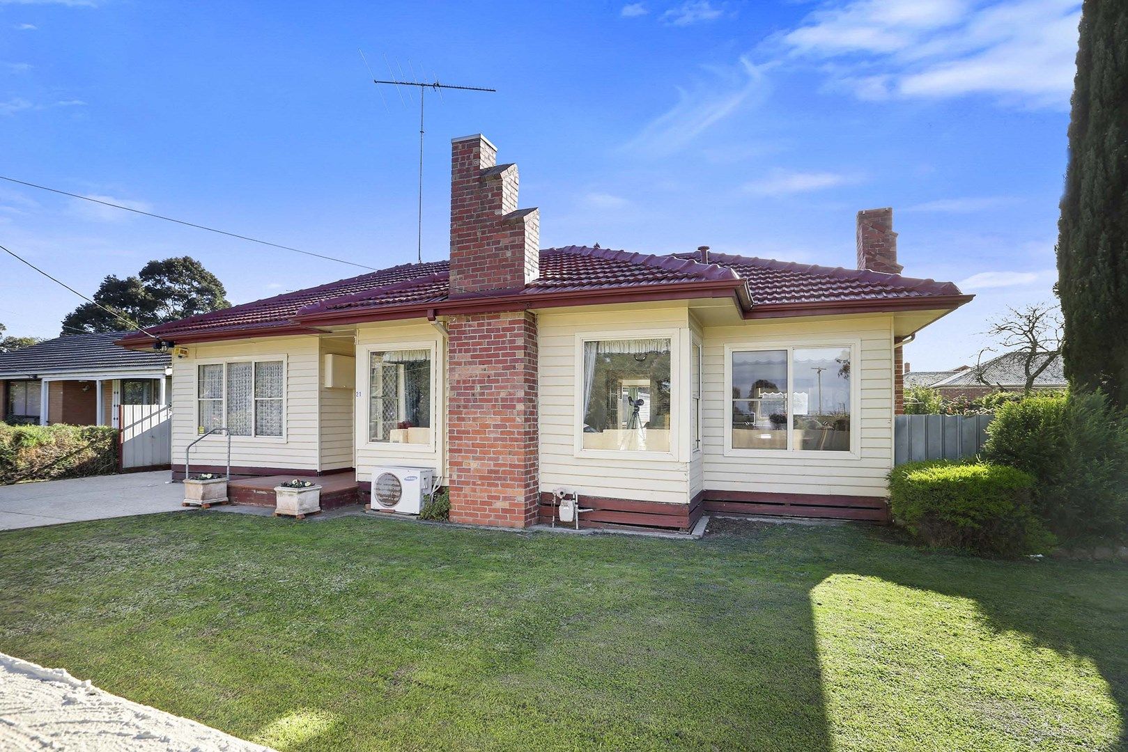 21 The Esplanade, North Shore VIC 3214, Image 1