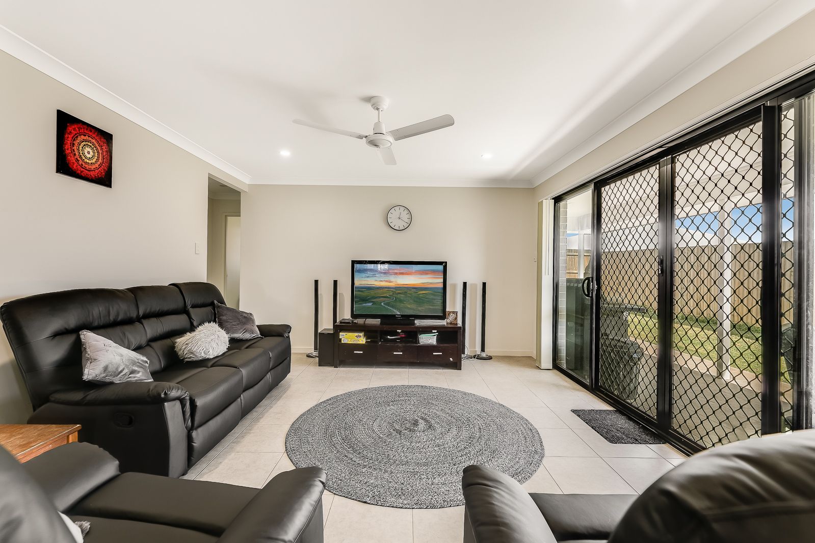 10 Menton Place, Harristown QLD 4350, Image 1