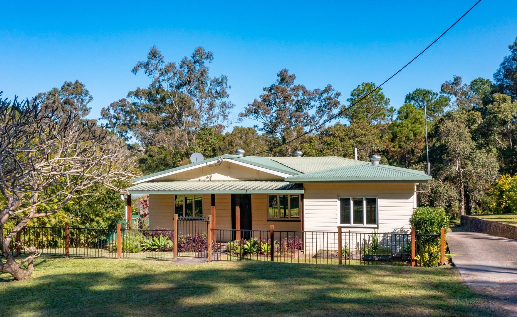 4 bedrooms House in 13 Rutherford Road KULANGOOR QLD, 4560