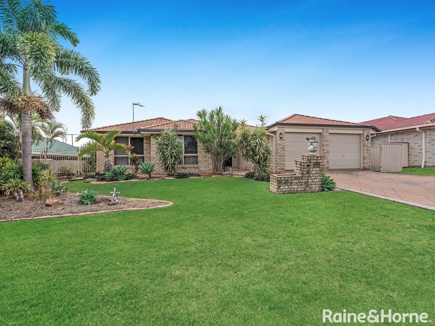 4 Hilldean Drive, Raceview QLD 4305, Image 0