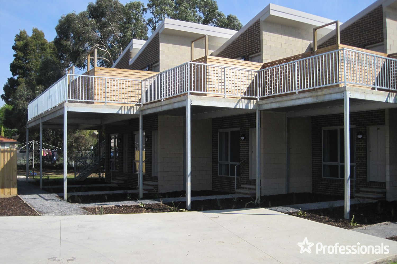 13/810 Mount View Parade, Mooroolbark VIC 3138 Apartment For Rent