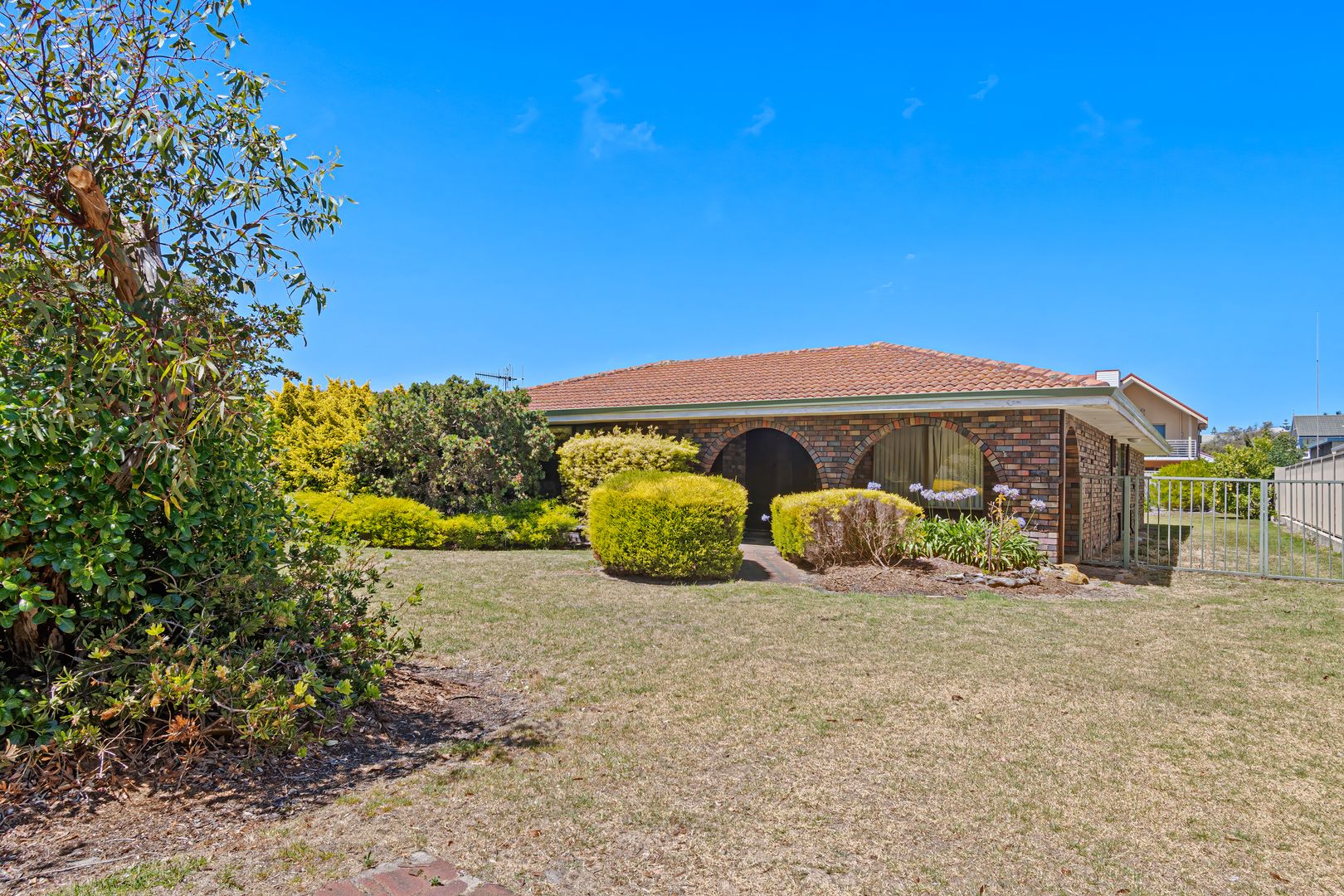 2 Garden Street, Middleton Beach WA 6330, Image 2