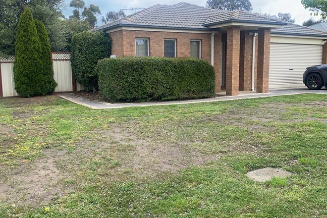 Picture of 5 Almond Avenue, WALLAN VIC 3756