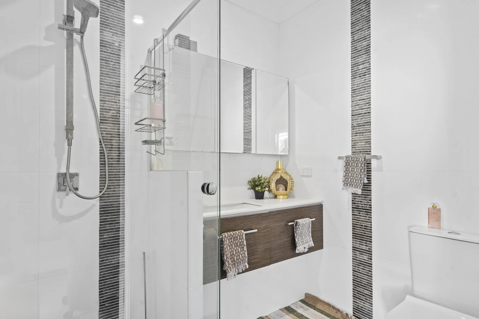 Additional image 29 of 138 Amalfi Drive, Isle Of Capri QLD 4217